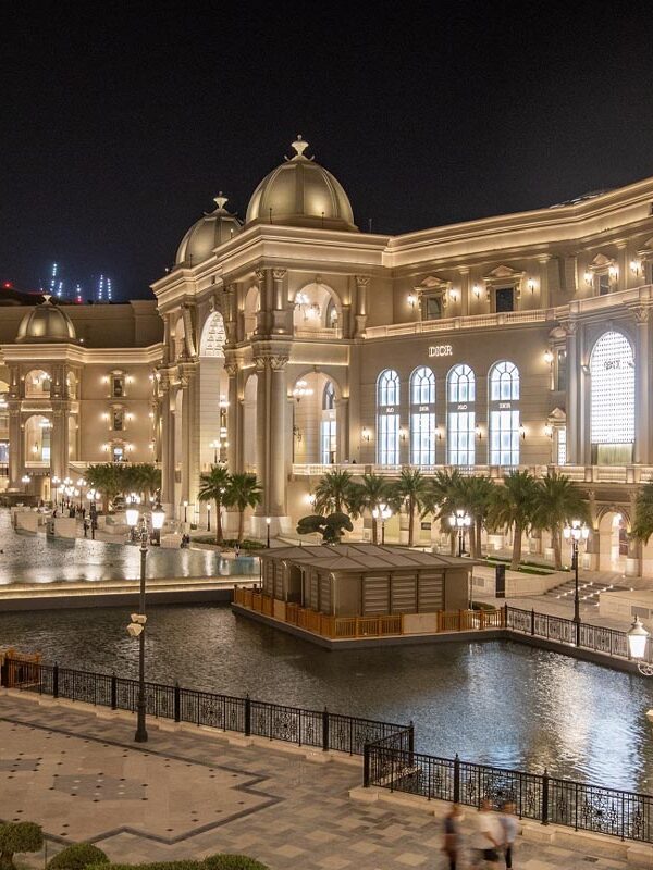 Exclusive Shopping Mall Tours in Qatar
