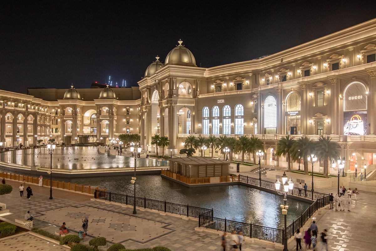 Exclusive Shopping Mall Tours in Qatar